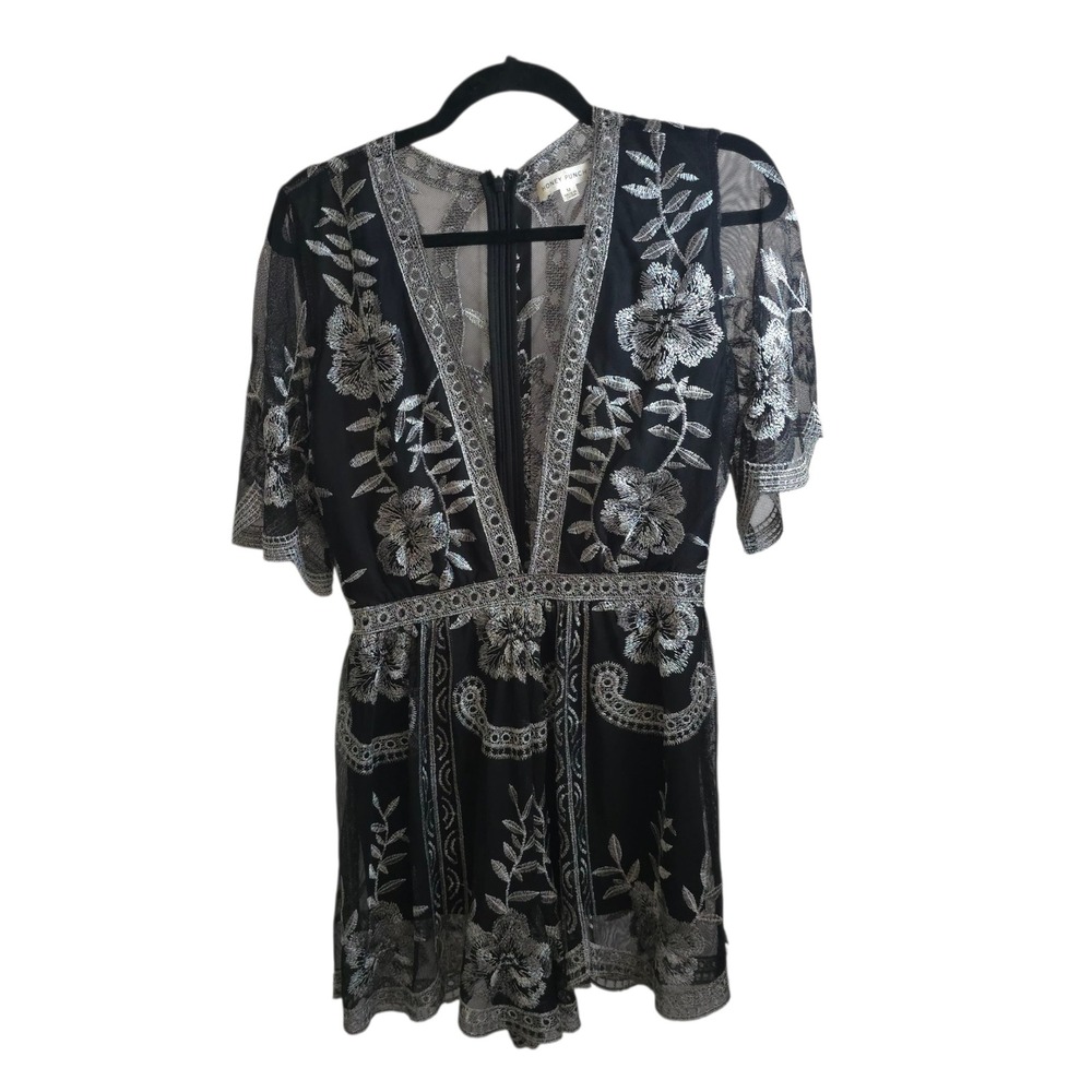 Honey Punch by List Plunge Black Silver Lace Romper M Whimsygoth Vampire Fairy - Picture 4 of 15